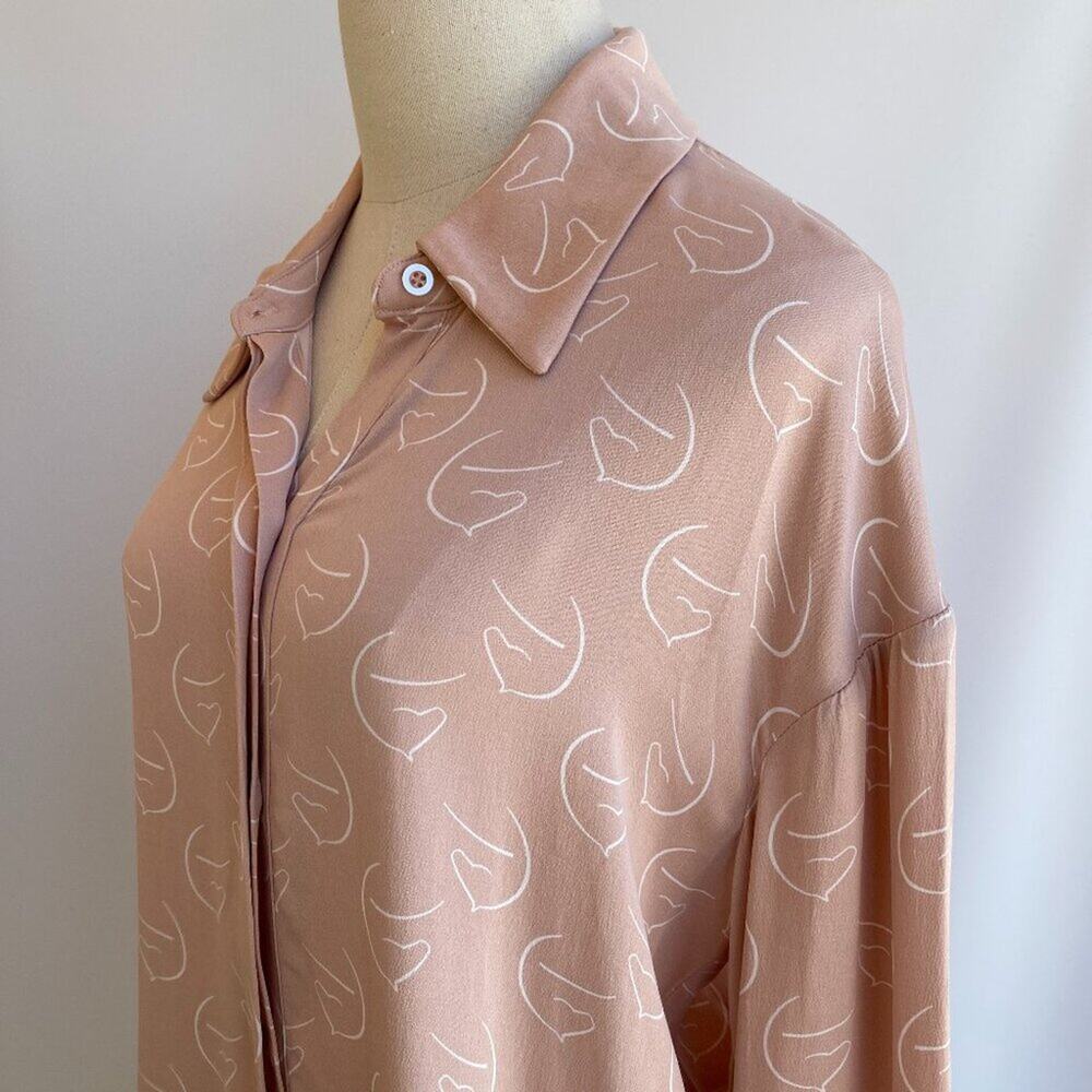 NWT Camila Coelho Top Blouse Blush Horse Motif sz Small CUTE! - Picture 5 of 8